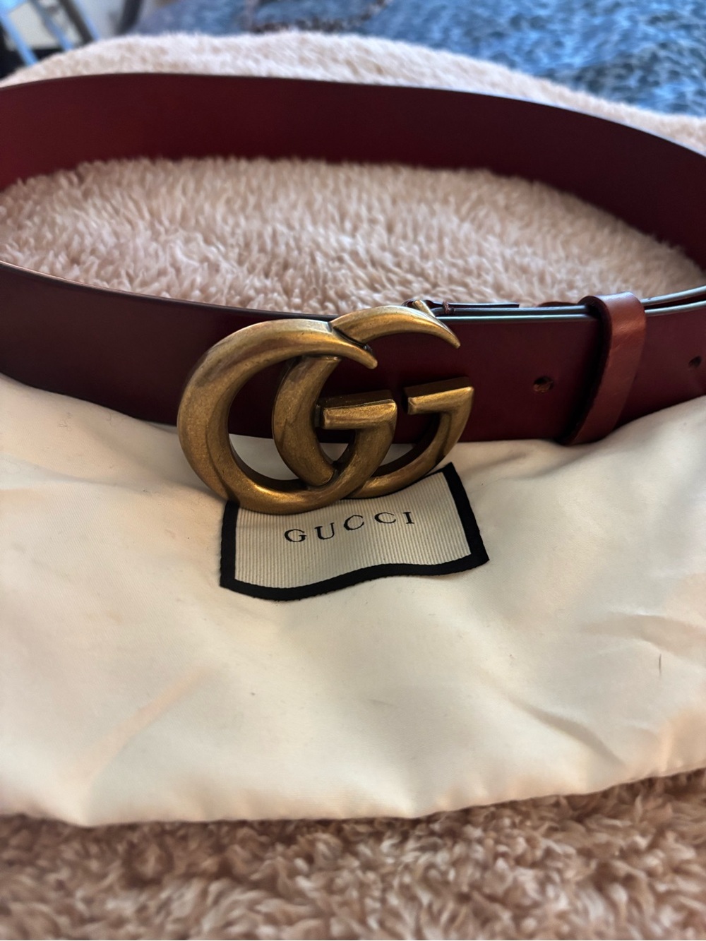 Gucci Double G Leather Belt in Burgundy